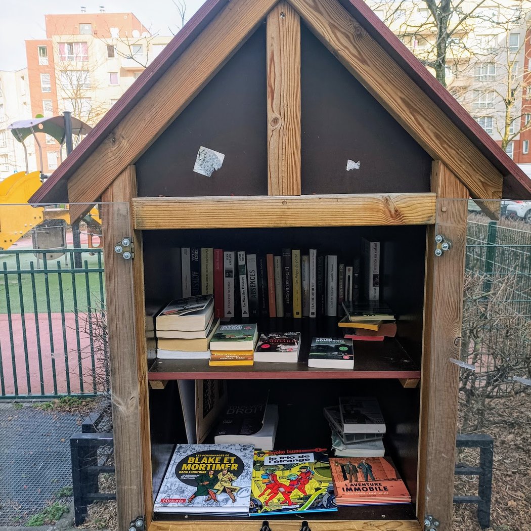 Boîte à livres Libertés 1